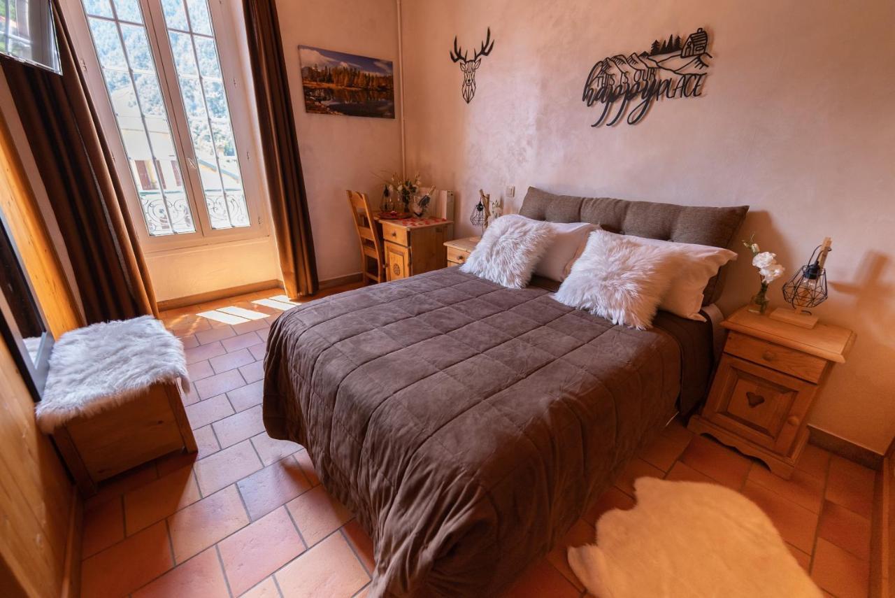Hotel La Bonne Auberge Saint-Martin-Vesubie Ngoại thất bức ảnh